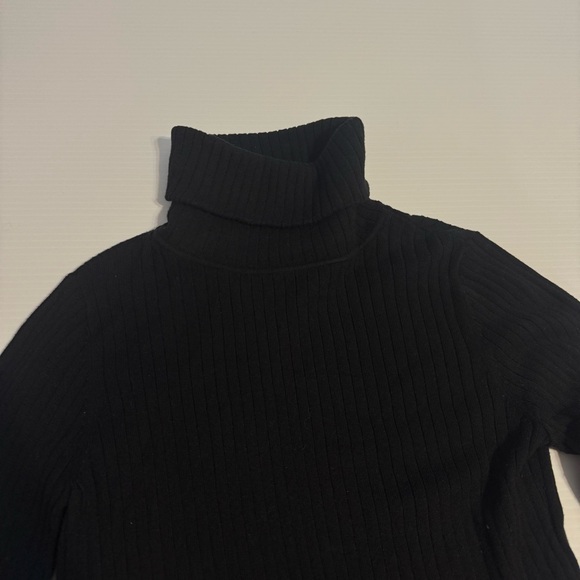J. McLaughlin Arlette Ribbed Turtleneck Sweater Black Women’s Large Buttons XS - Picture 5 of 10